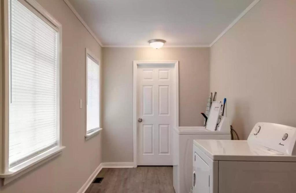 Fotografie z fotogalerie ubytování Spacious 4BR Home with 2 Baths & Fun Game Room v destinaci Birmingham
