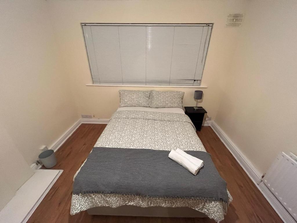 Postel nebo postele na pokoji v ubytování StayHome B&B
