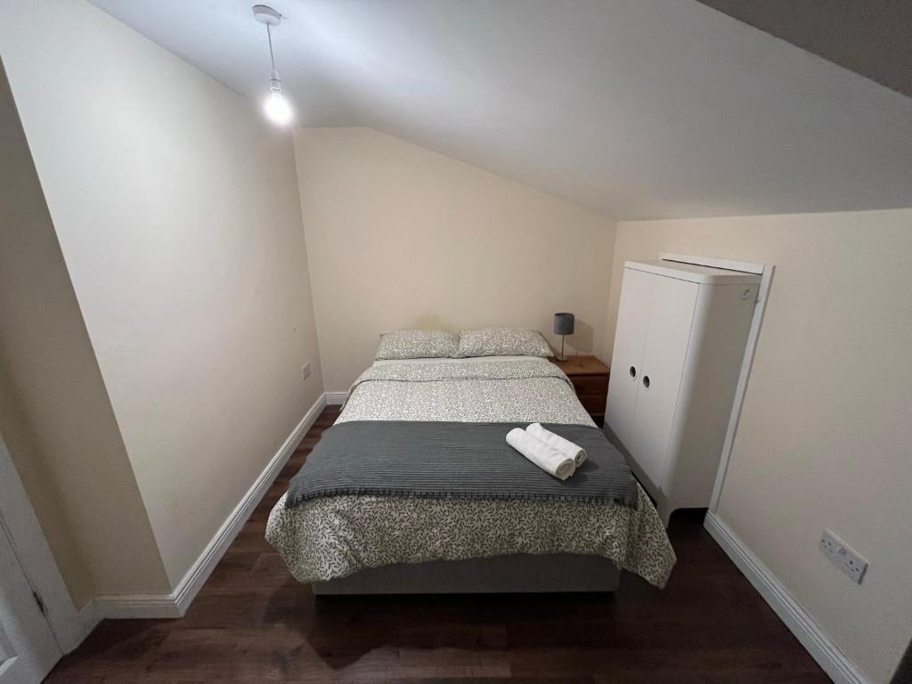 Postel nebo postele na pokoji v ubytování StayHome B&B