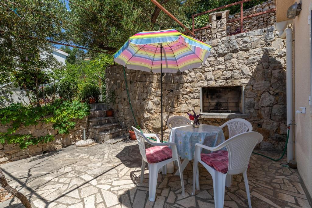 Patio alebo iná vonkajšia časť ubytovania Apartment Pisak 967b