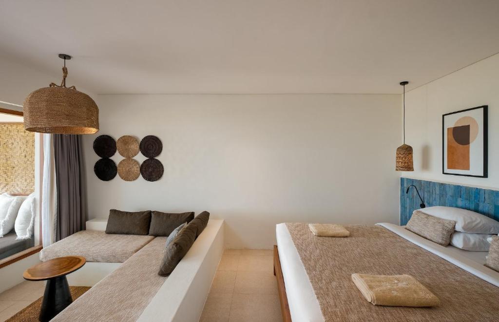 Amber Lombok Beach Resort - 2