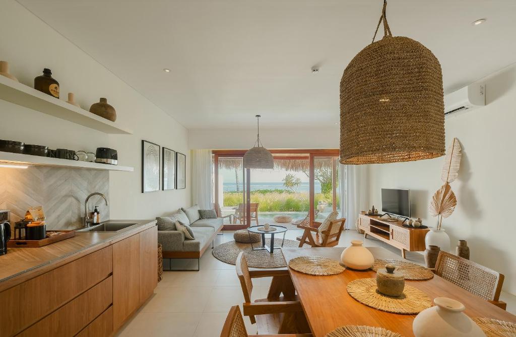 Amber Lombok Beach Resort - 19