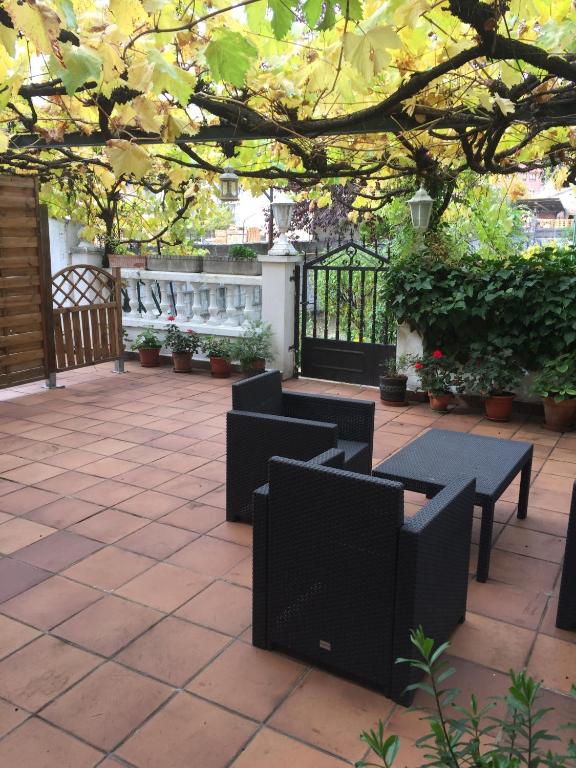 Vonkajšia záhrada v ubytovaní Hostal Restaurant Jose Luis