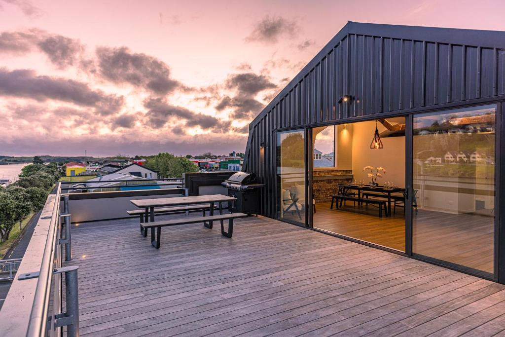 Johnston Apartments - Award-winning building, Your unforgettable stay - Resim 20