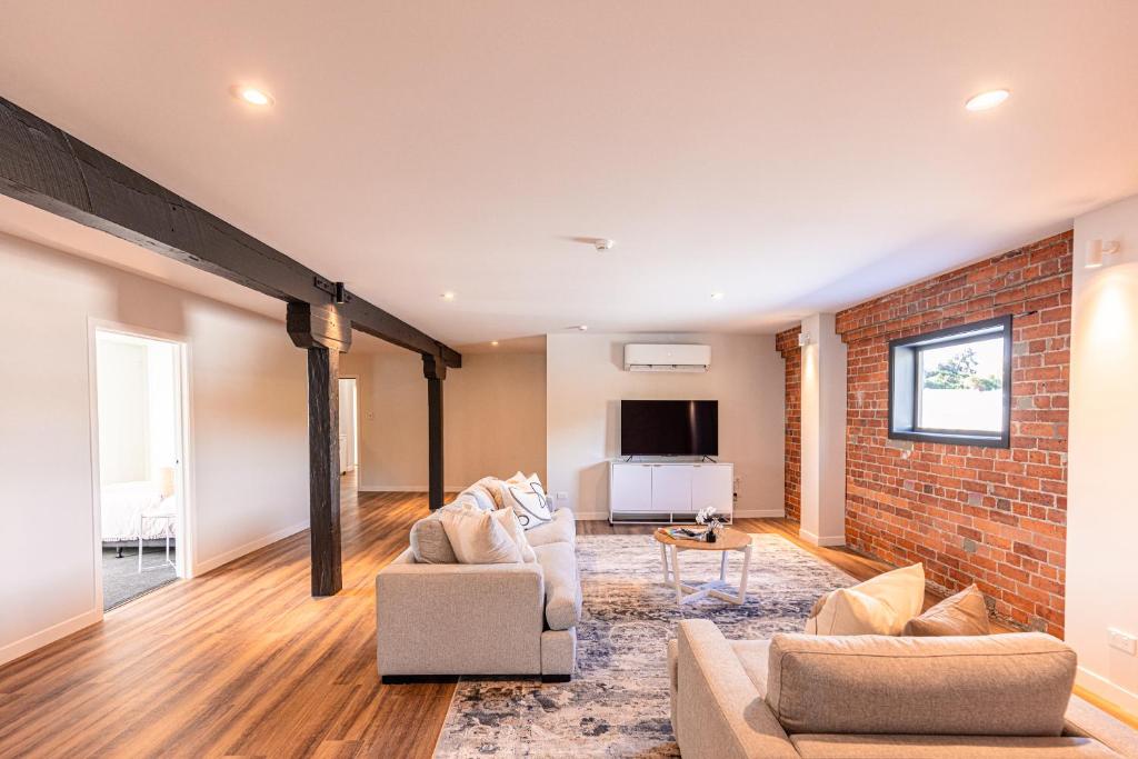 Johnston Apartments - Award-winning building, Your unforgettable stay - Resim 22