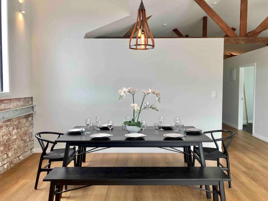 Johnston Apartments - Award-winning building, Your unforgettable stay - Resim 24