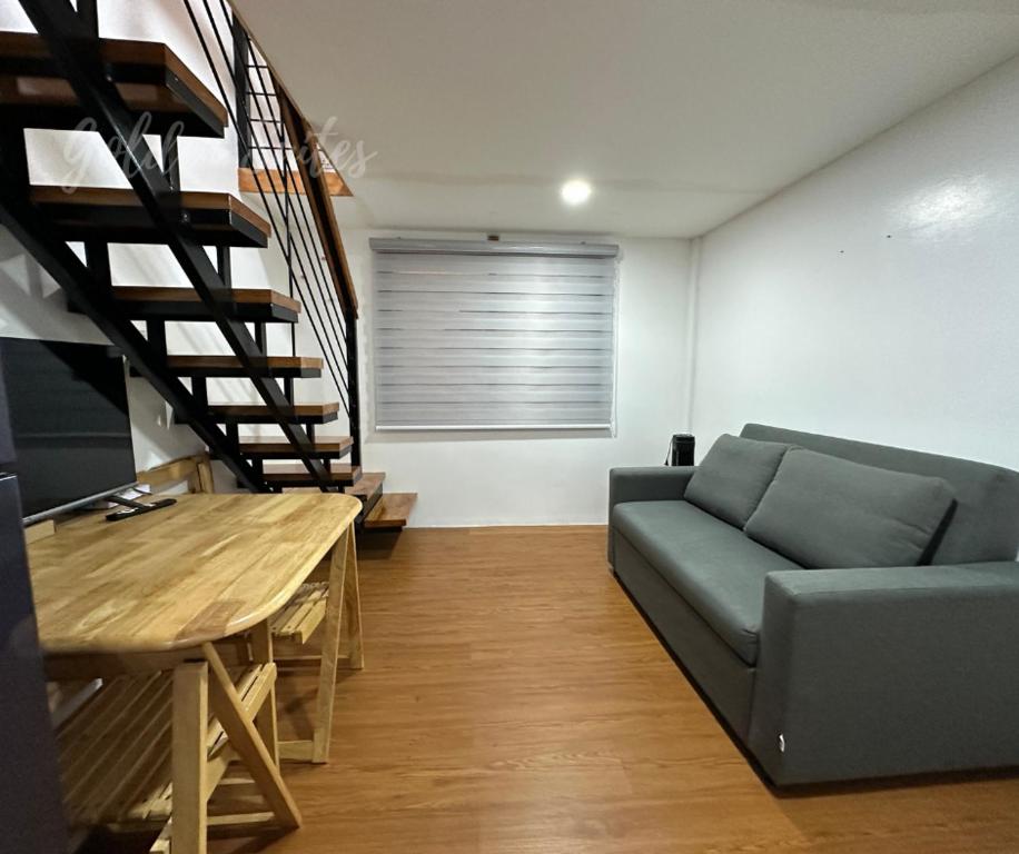 Χώρος καθιστικού στο MegaTower Residences III, Golden Suites Baguio