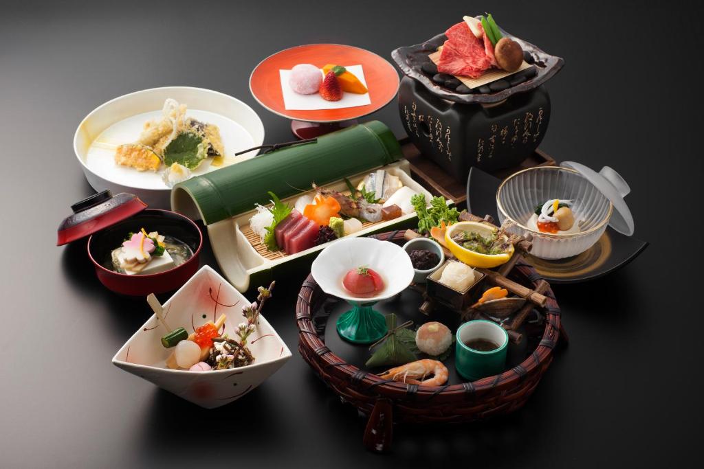 Cibo presso il ryokan o nelle vicinanze