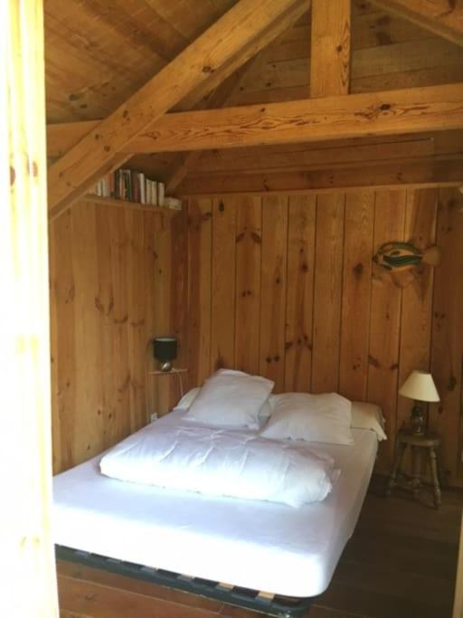 Un ou plusieurs lits dans un hébergement de l'établissement Maison l'EscaleTaussat Les Bains