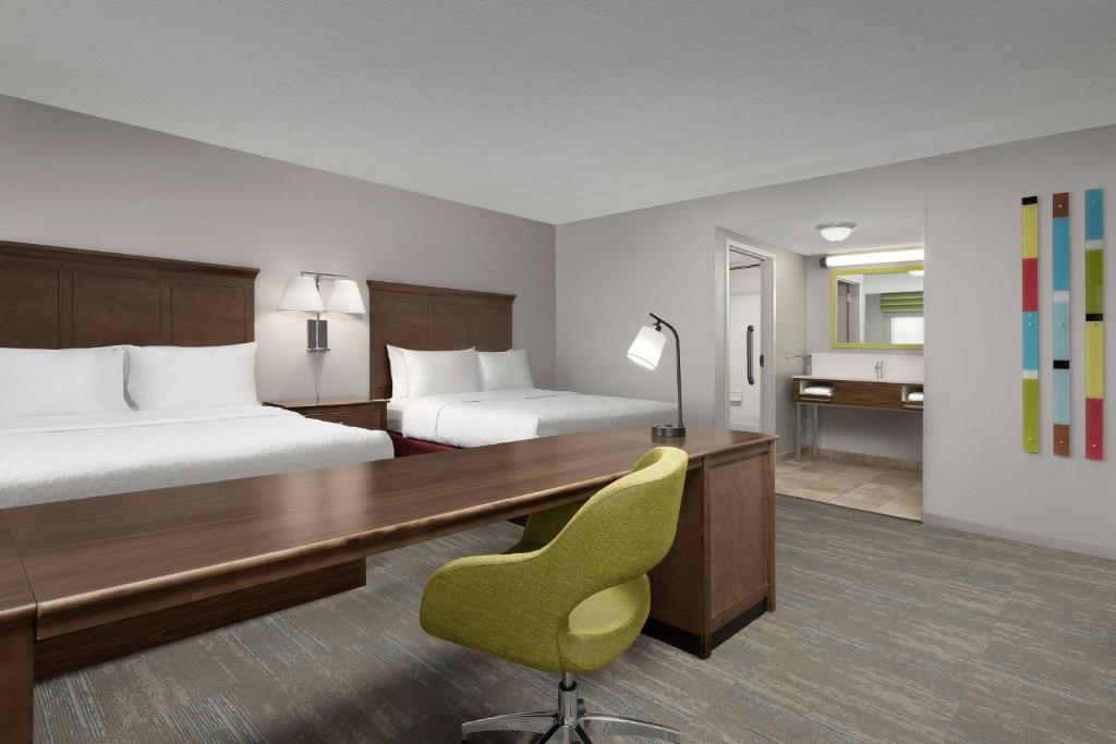 Hampton Inn & Suites Orlando North Altamonte Springs - Suite Estudio Con 2 Camas Grandes - No Fumadores
