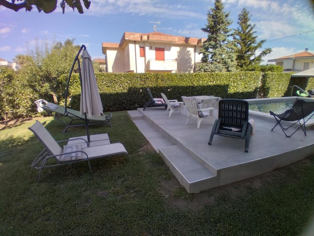 Vonkajšia záhrada v ubytovaní Villa Miriade B&b