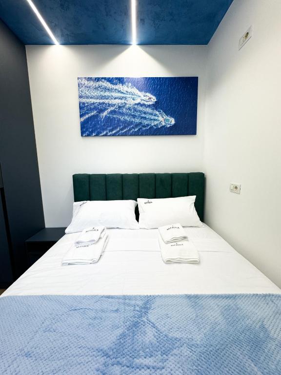 Postel nebo postele na pokoji v ubytování Marina Private Room Shkoder