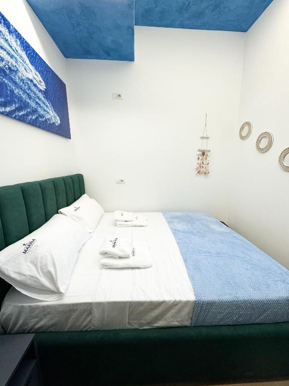 Postel nebo postele na pokoji v ubytování Marina Private Room Shkoder