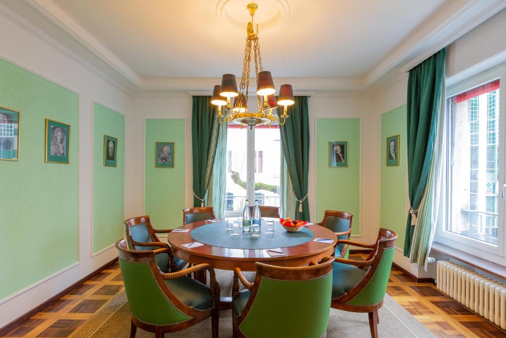 Posezení v ubytování Hotel Athmos