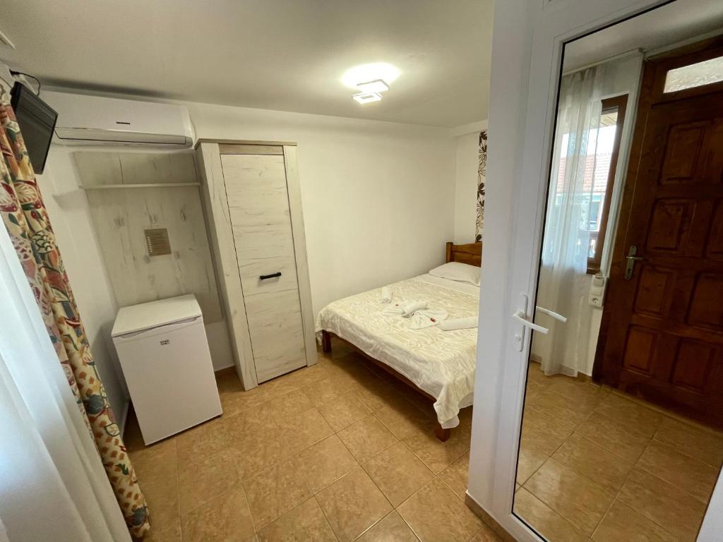 Postel nebo postele na pokoji v ubytování Gemini House ULTRACENTRAL 3 margarete