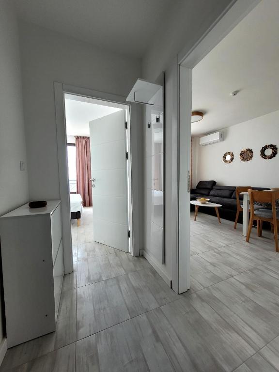 Fotografie z fotogalerie ubytování ONYX 1 Private Apartment Kralev v destinaci Sveti Vlas
