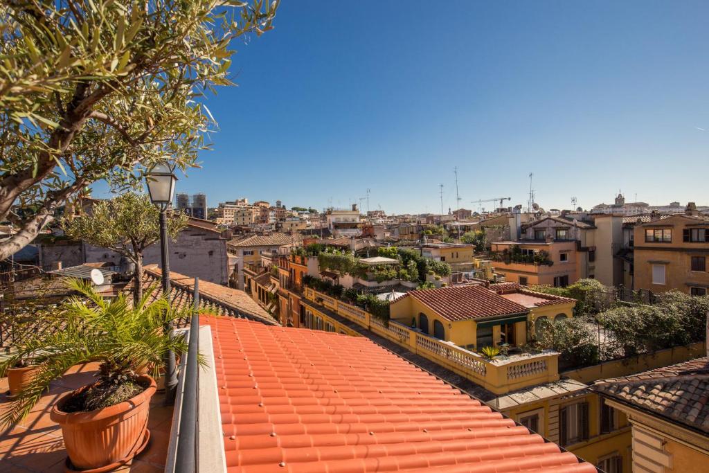 Hotel La Lumiere Di Piazza Di Spagna - Resim 22