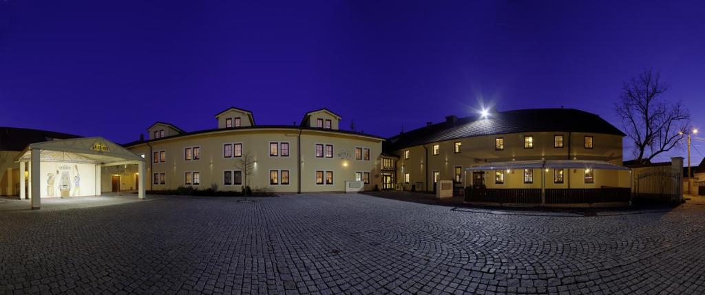 Hotel Purkmistr - Resim 2