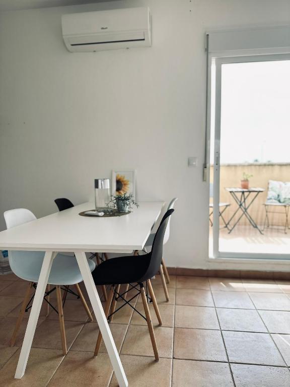 Fotografie z fotogalerie ubytování Sunny terrace! La Zenia studio v destinaci Orihuela Costa