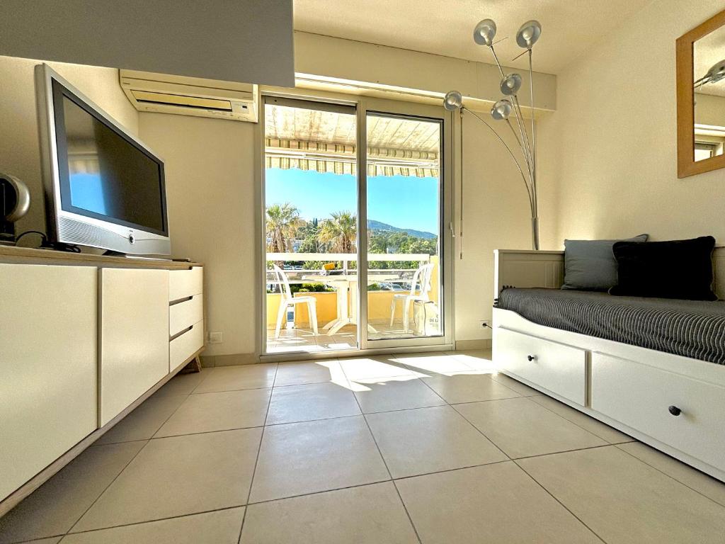 Photo de la galerie de l'établissement Studio bord de mer Cavalaire, à Cavalaire-sur-Mer