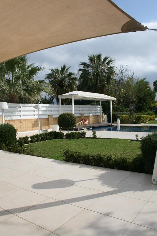 Zahrada ubytování Serenity Villa Mediterranean