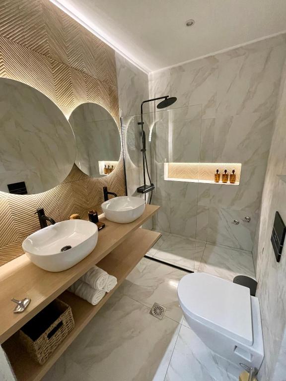 Koupelna v ubytování Euphoria Suites and Studios