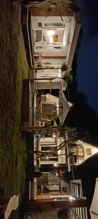 Batur Homestay and Lodge - Double Room With Mountain View