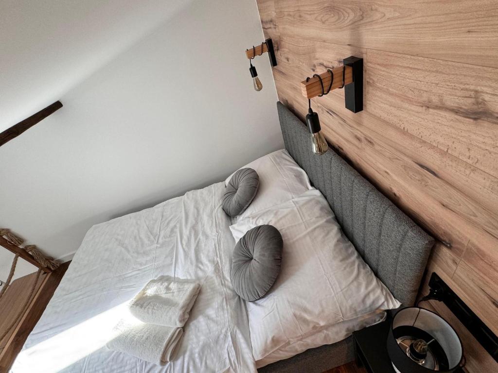 LOFT in the CITY CENTER by KOBIELA APARTMENTS - 7