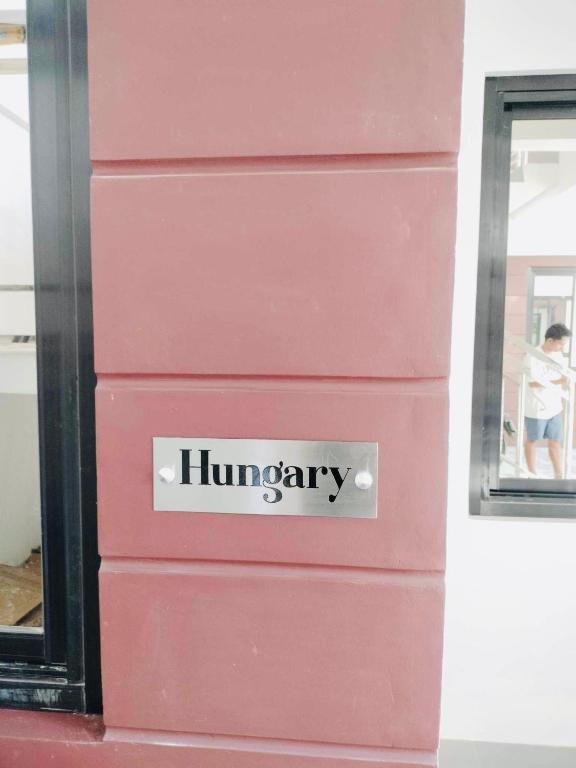 Certifikát, hodnocení, plakát nebo jiný dokument vystavený v ubytování MGM Guest House
