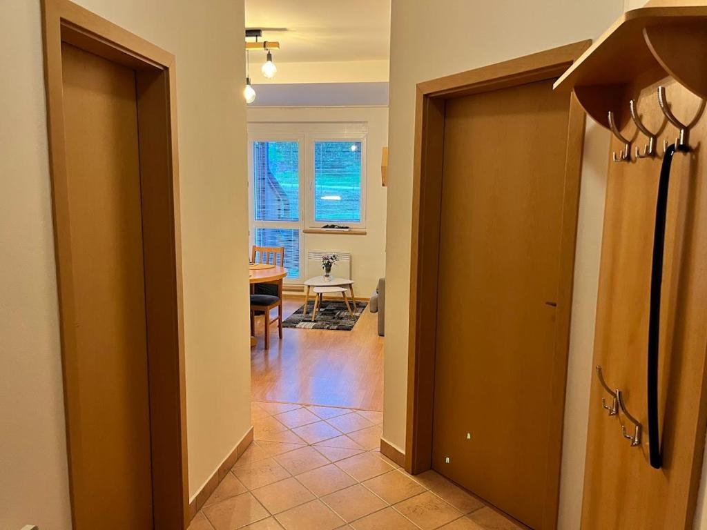 Kép Apartmán pod Hoľou, Tatran-Donovaly szállásáról Dóvalon a galériában