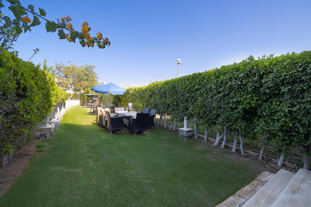 Zahrada ubytování Marina Resort New Alamein By Seven Seasons