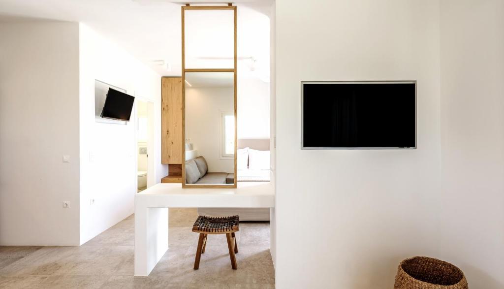 Televízia a/alebo spoločenská miestnosť v ubytovaní My Suite
