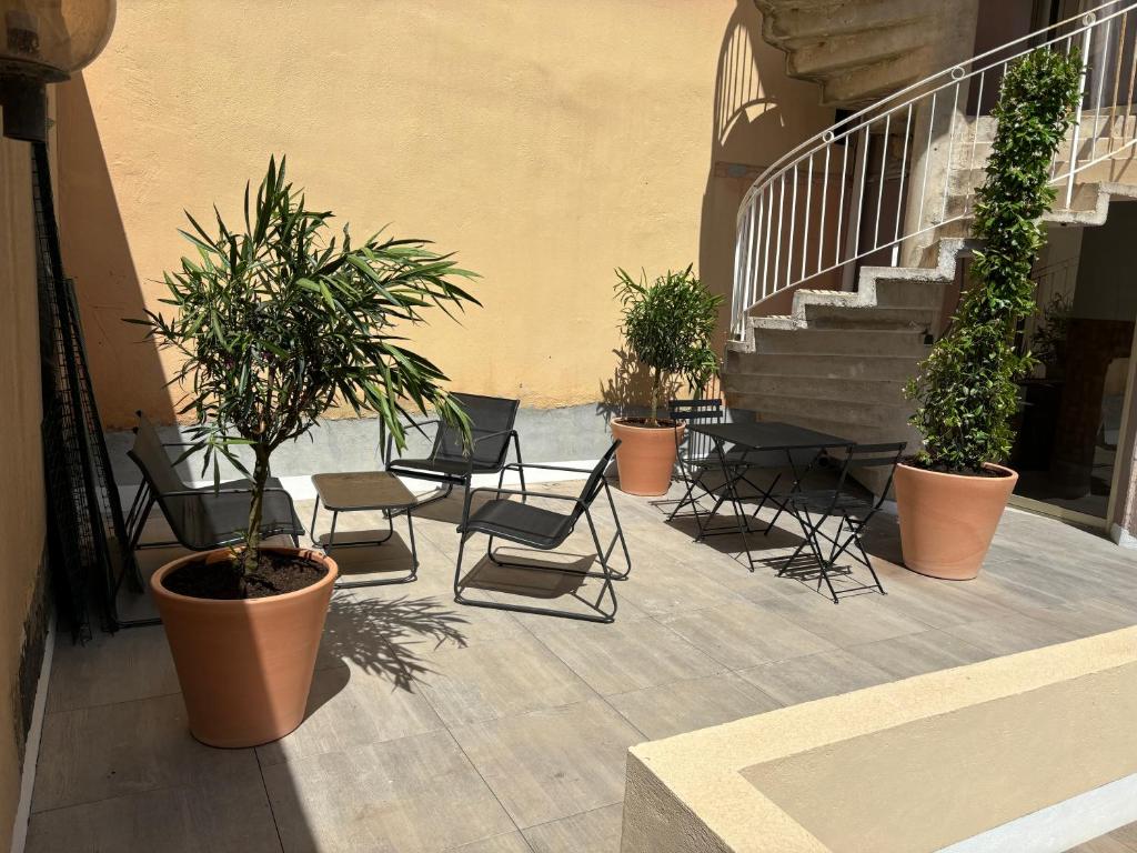 Fotografia z galérie ubytovania Studio spacieux avec patio en centre ville v destinácii Cavalaire-sur-Mer