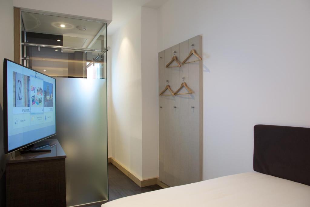 The Z Hotel City - Resim 19