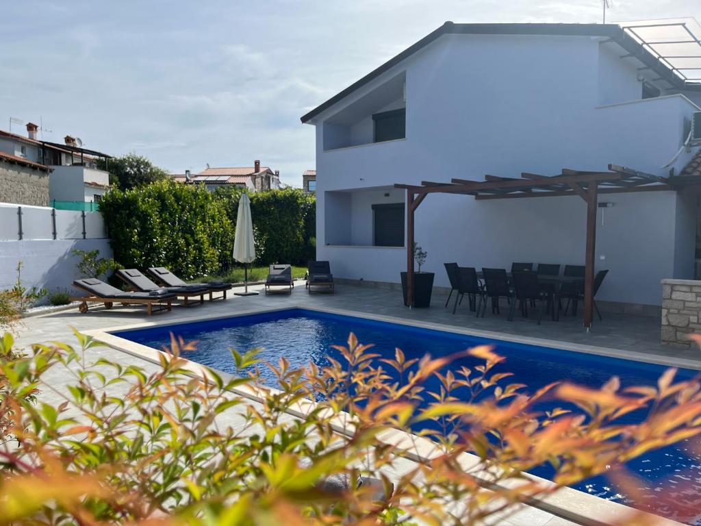 Πισίνα στο ή κοντά στο Holiday house Gabi Istria