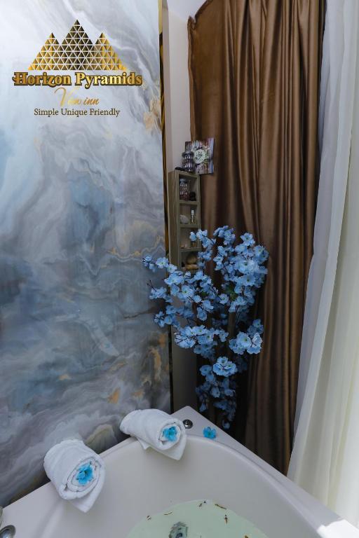 Bagno di Horizon Pyramids View inn