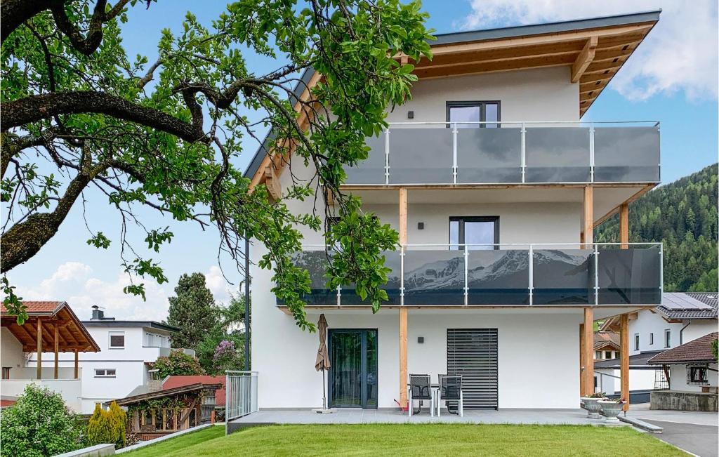 Budova, v ktorej sa apartmán nachádza