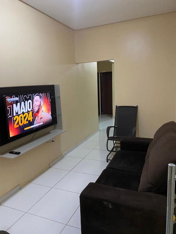 Μια τηλεόραση ή/και κέντρο ψυχαγωγίας στο Casa temporada