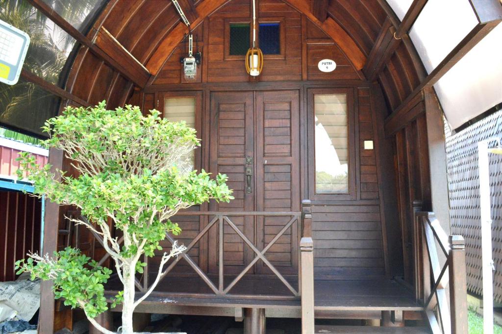 Fotografie z fotogalerie ubytování Lagenda Putri Chalet v destinaci Bagan Che' Amar