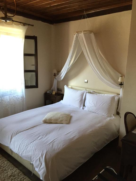 Varosi 4 Seasons - 4