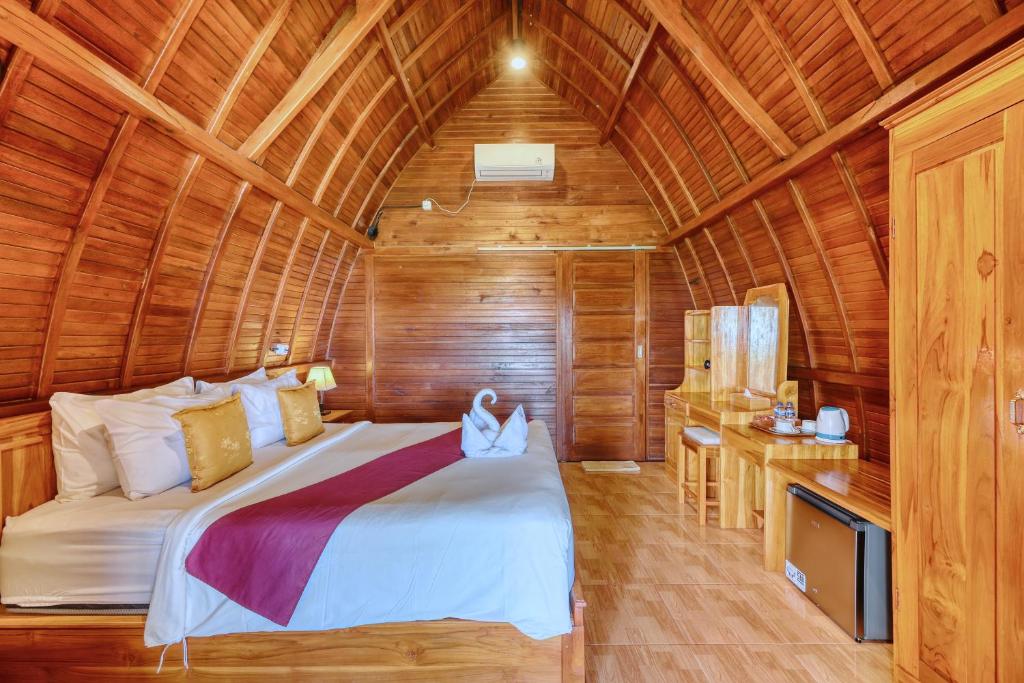 Sebuluh Sunset Hill - 7