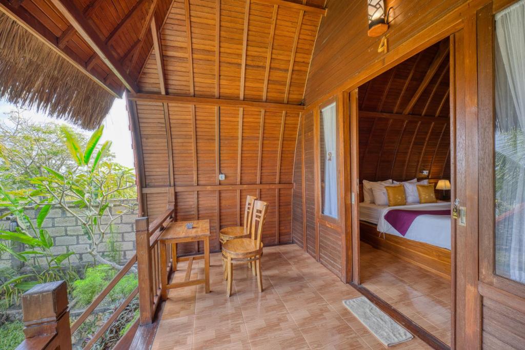 Sebuluh Sunset Hill - 12