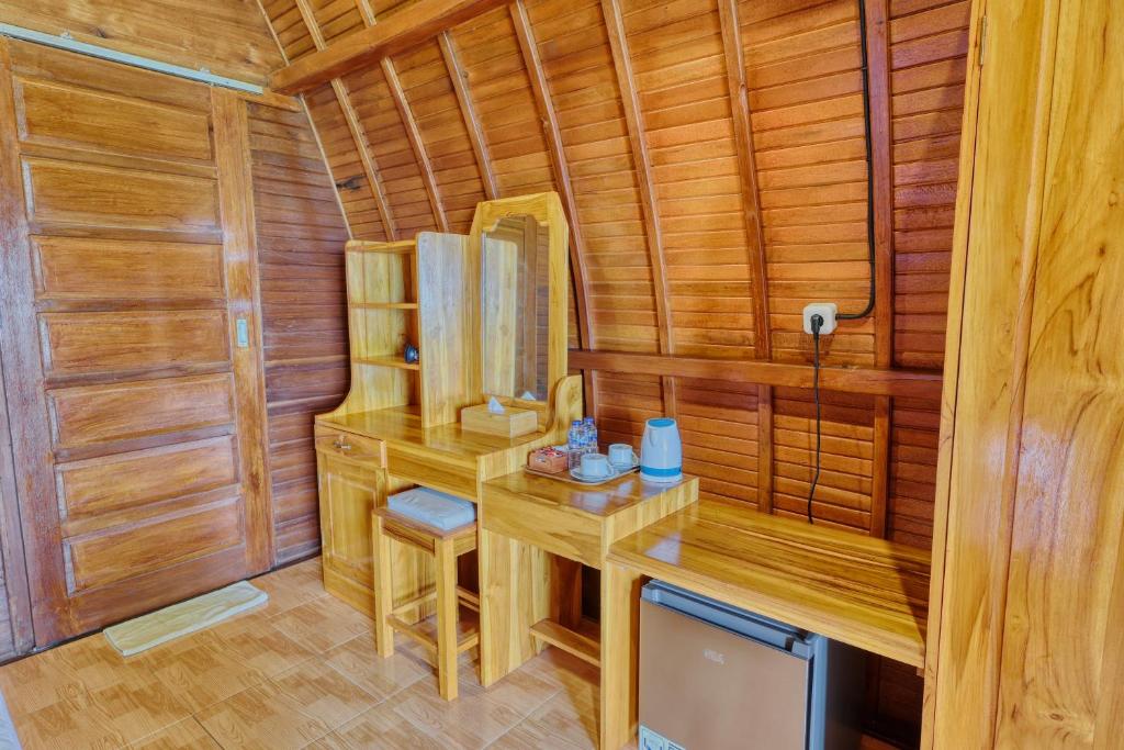 Sebuluh Sunset Hill - 4