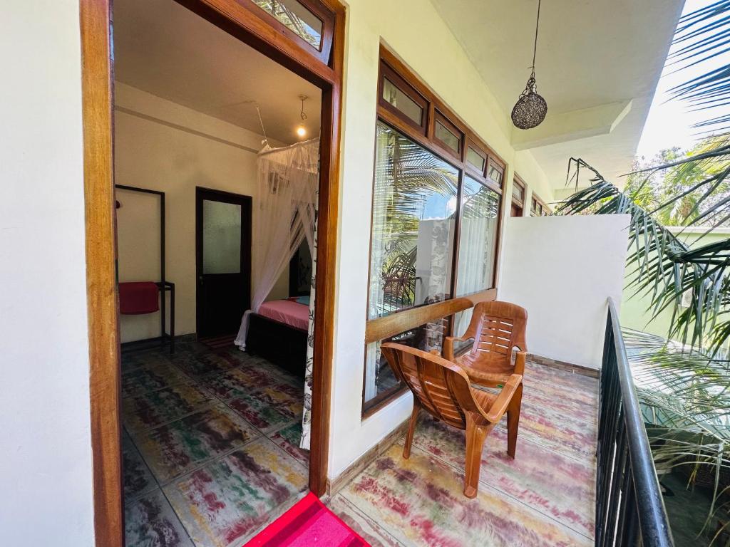 River Splendour Home Stay - 16