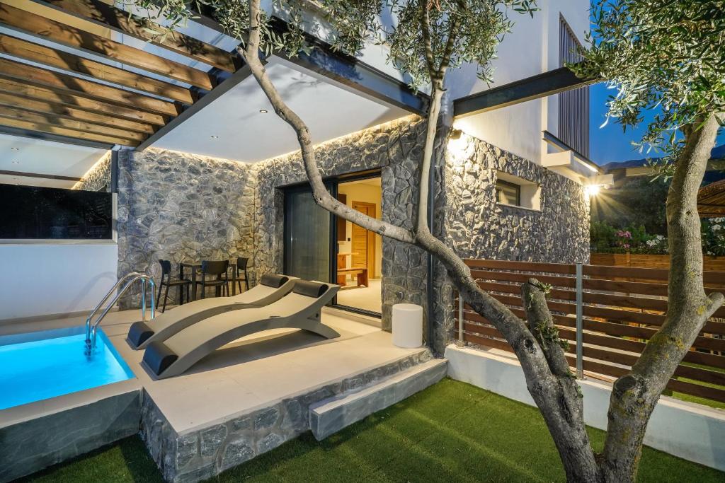 Πισίνα στο ή κοντά στο 5 suites by GD