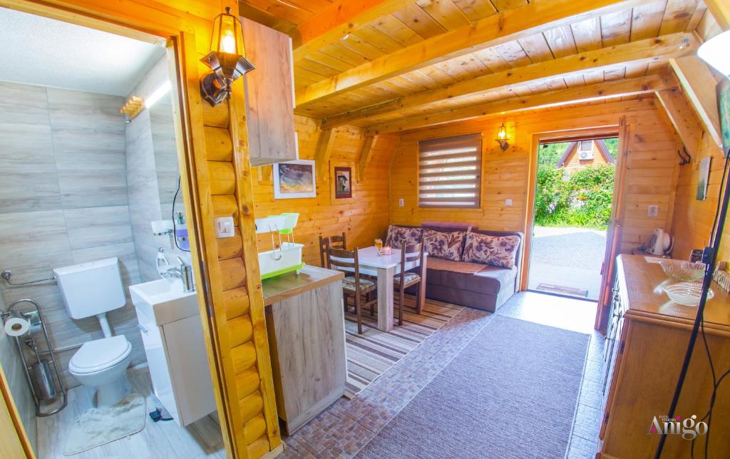 Pyramid Energy House - Holiday Home