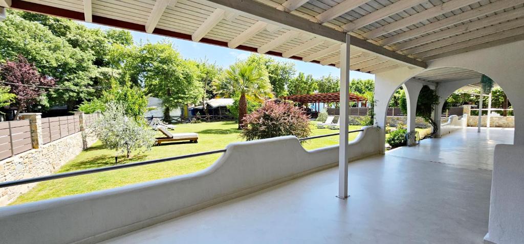 Efrosini Hotel Apartments & Studios - 7