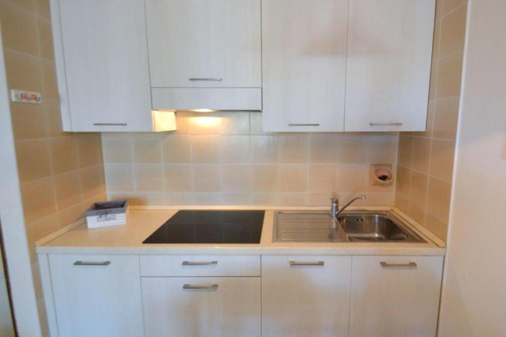 A kitchen or kitchenette at Patrick