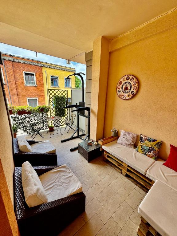 Rooftop big Terrace fiera MIlano/Portello - Housity