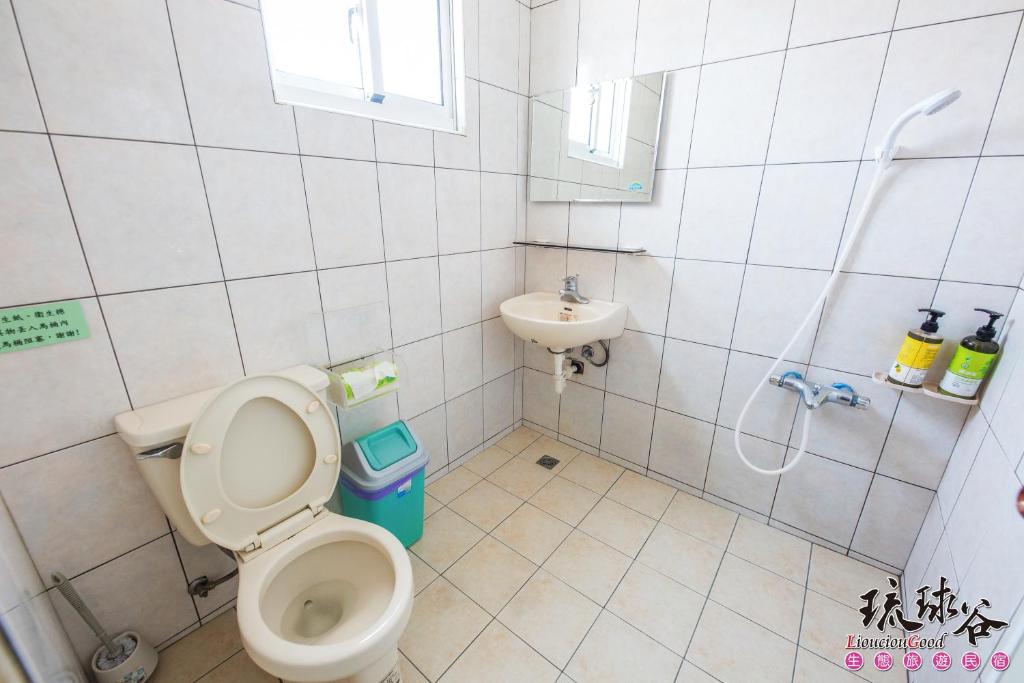 Koupelna v ubytování Liouciou Good Homestay